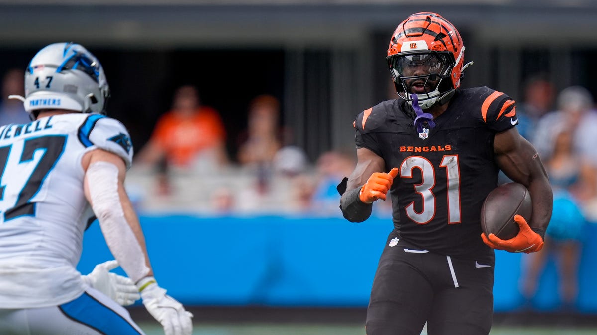 Bengals make roster moves as training camp starts