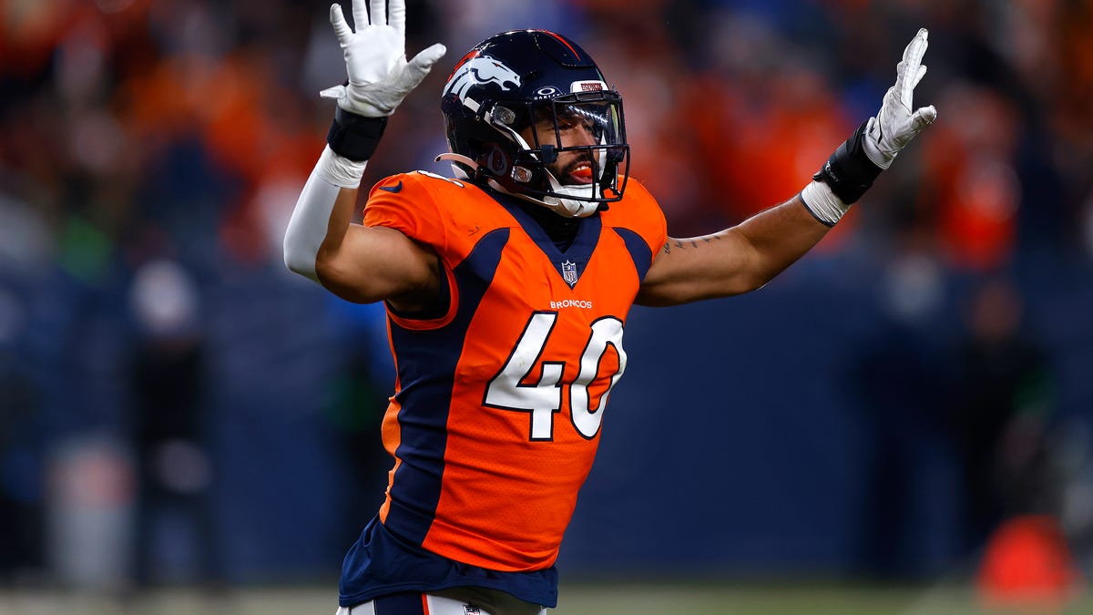 Justin Strnad coming off career year