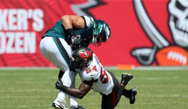 Lavonte David earns odd placement in Top 100 NFL Players of 2025