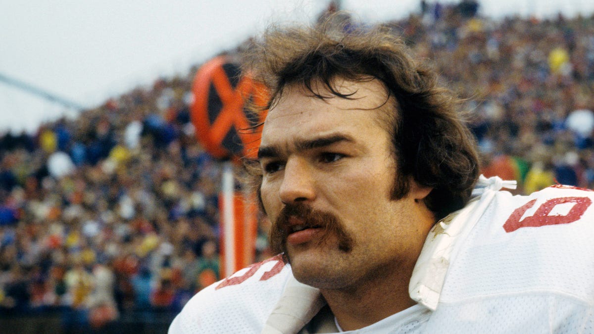 Who has worn No. 66?