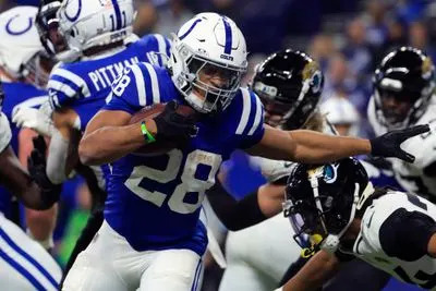 Jacksonville Jaguars v Indianapolis Colts