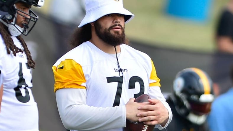 Steelers OG Isaac Seumalo