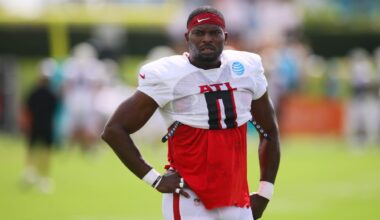 Former Falcons OLB Lorenzo Carter retires