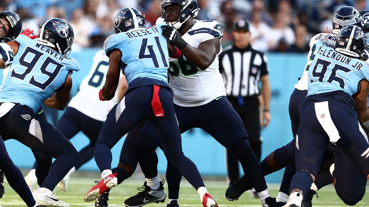 Arizona Cardinals training camp roster preview: OL McClendon Curtis