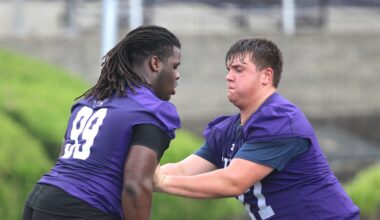 2025 preseason top offensive linemen