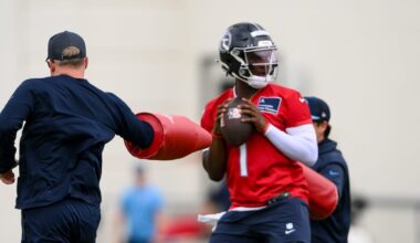 Titans' Cam Ward builds chemistry with young receivers