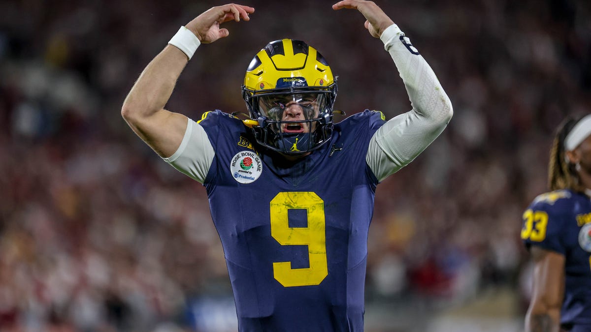 Bears almost picked Michigan's
J.J. McCarthy over Caleb Williams