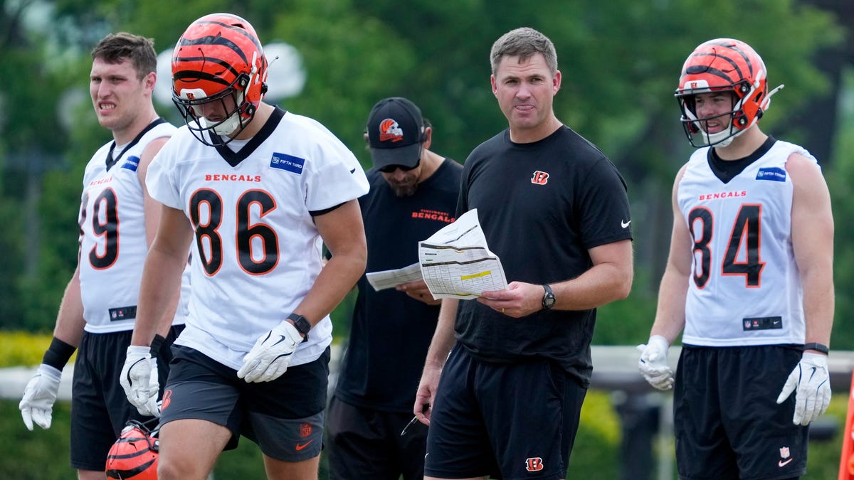 Bengals sound extremely unlikely to add free-agent guard before training camp