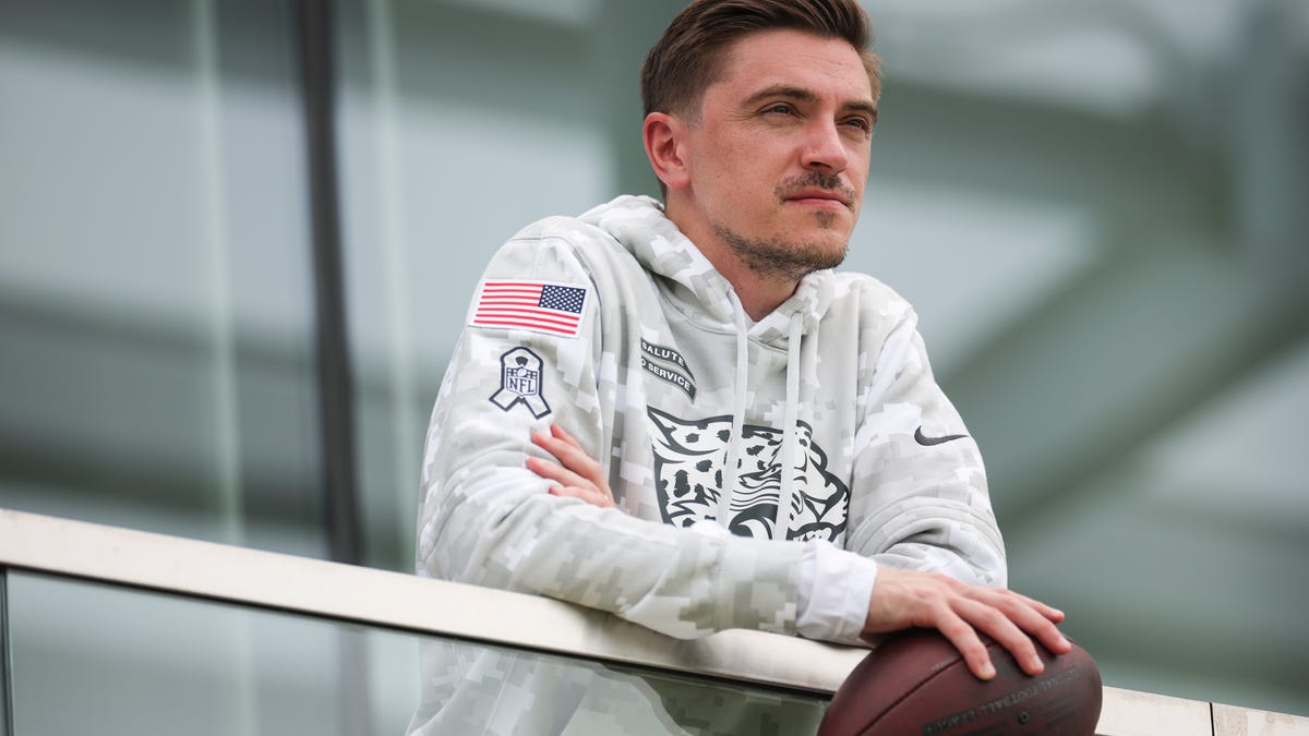 Salary cap breakdown for each Jaguars' position group in 2025