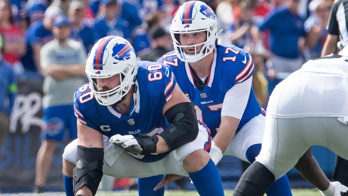 Where does Yahoo Sports rank Bills' Josh Allen among NFL's best QBs?