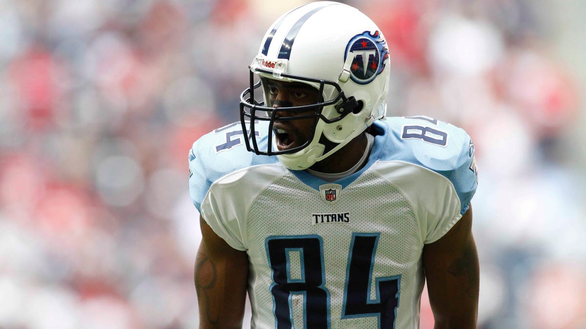 ESPN offers positive update on ex-Tennessee-Titans WR Randy Moss