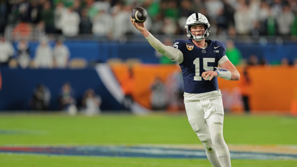 Rams land their franchise QB in 1st round