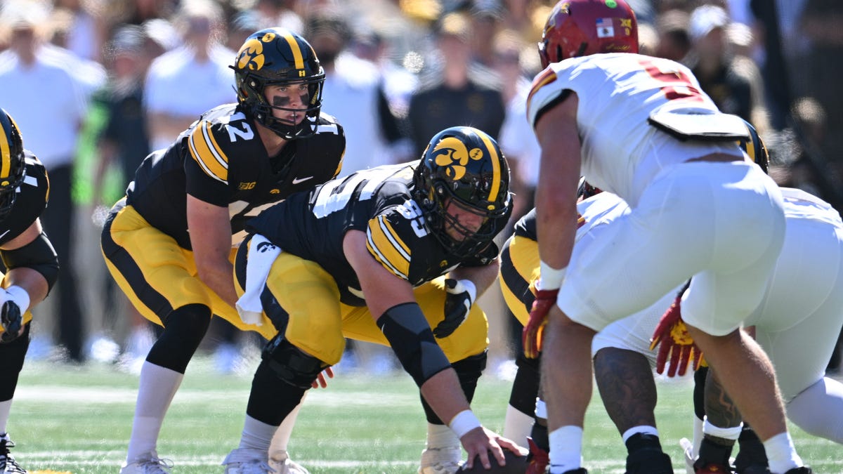 2026 NFL Draft Summer Scouting Report: Logan Jones, C, Iowa