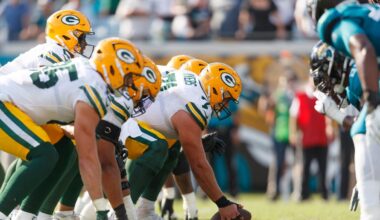 Packers left off top 10 OL list entering 2025: Is the snub justified?