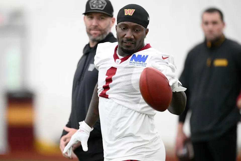 The 49ers traded Deebo Samuel to the Commanders this offseason. AP