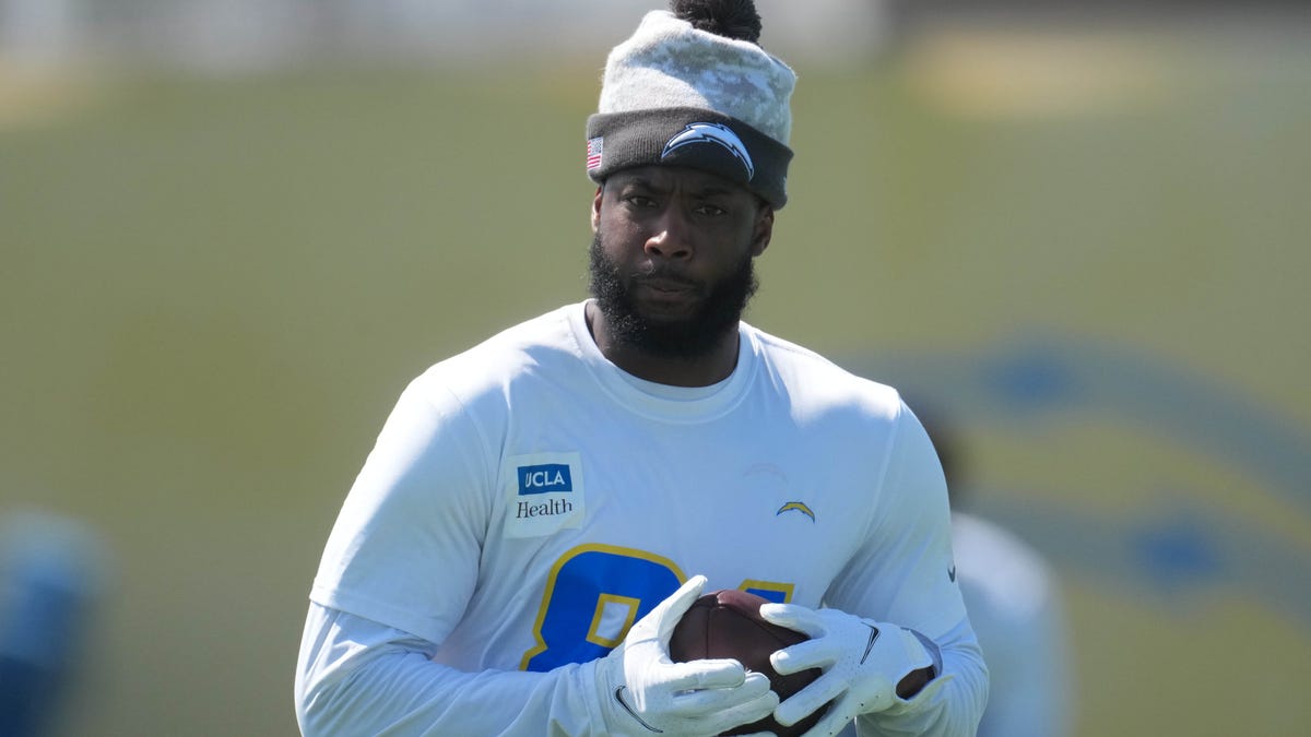 Where do the RB, WR, TE groups stack up?