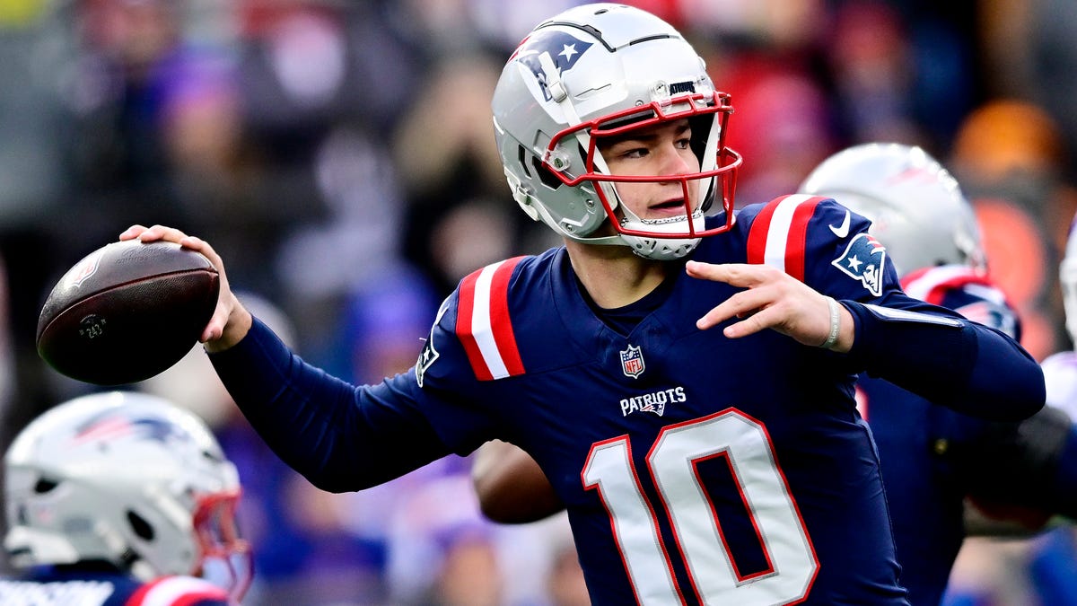 UNC star Drake Maye donates all wedding gifts to local kids shelters