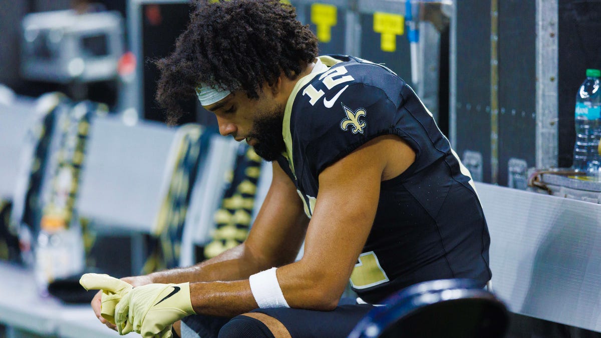 Saints' new white and gold helmets are cool enough to distract from awful team