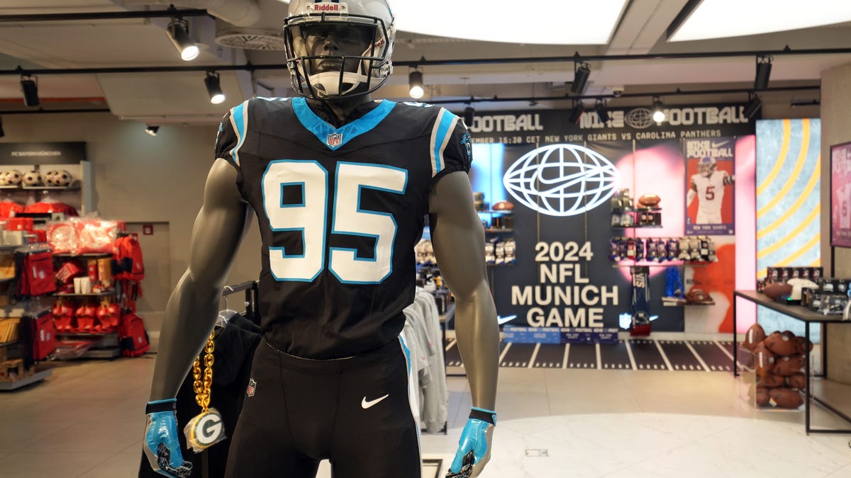 Panthers nearly dead last in USA Today's NFL uniform rankings