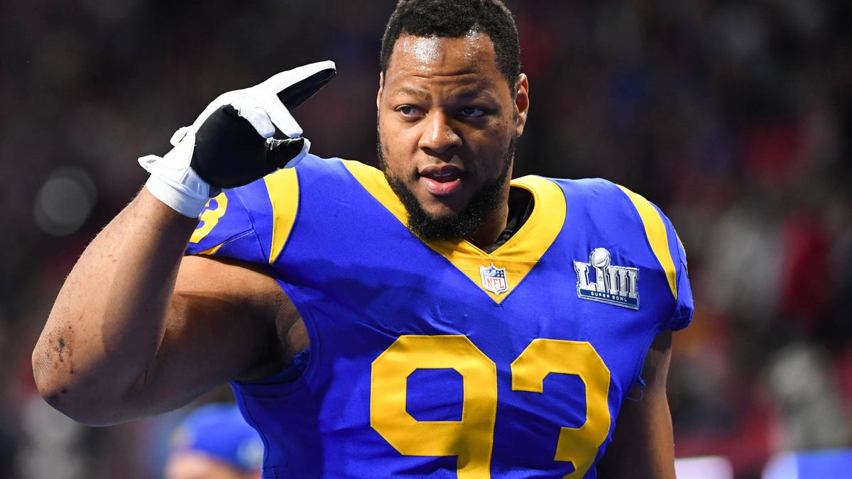 Former Rams DT Ndamukong Suh retires after 13 seasons
