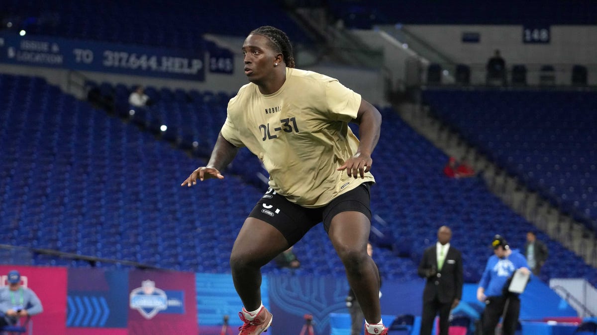 No. 60 OT Tyler Guyton