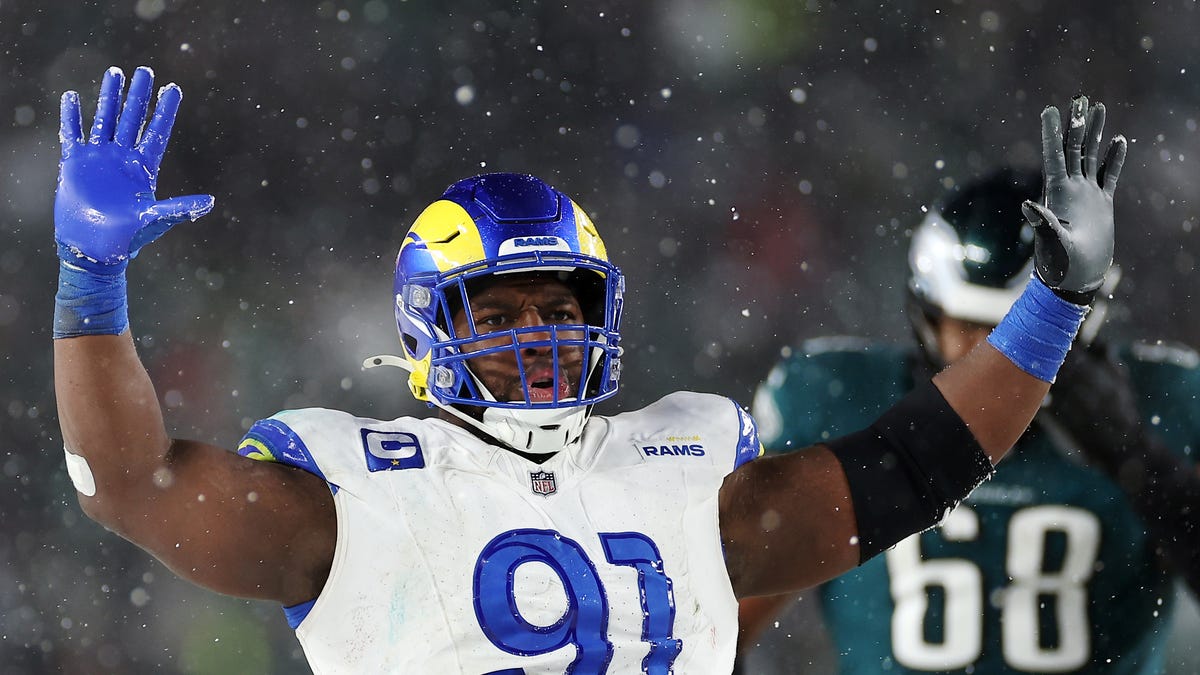 Rams' DT Kobie Turner provides bulletin board material for Eagles