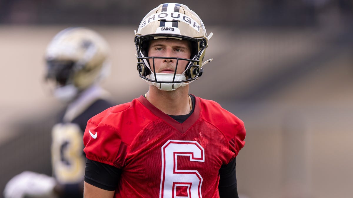 Saints, rookie QB agree to deal