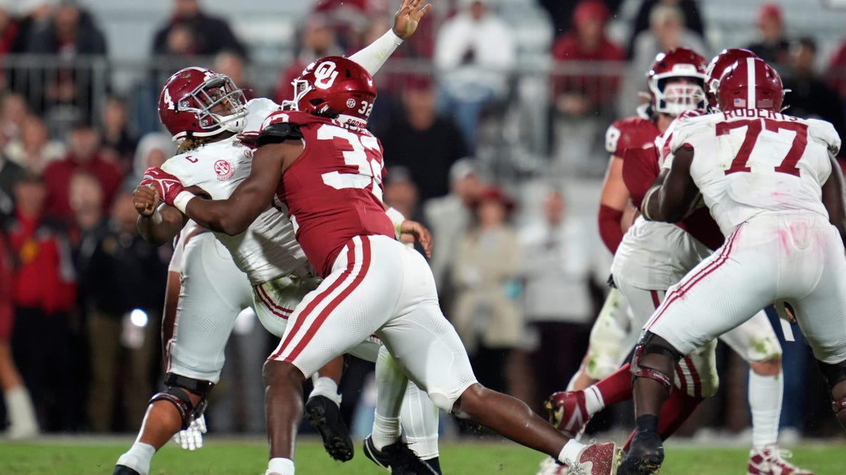 Oklahoma Sooners DE R Mason Thomas