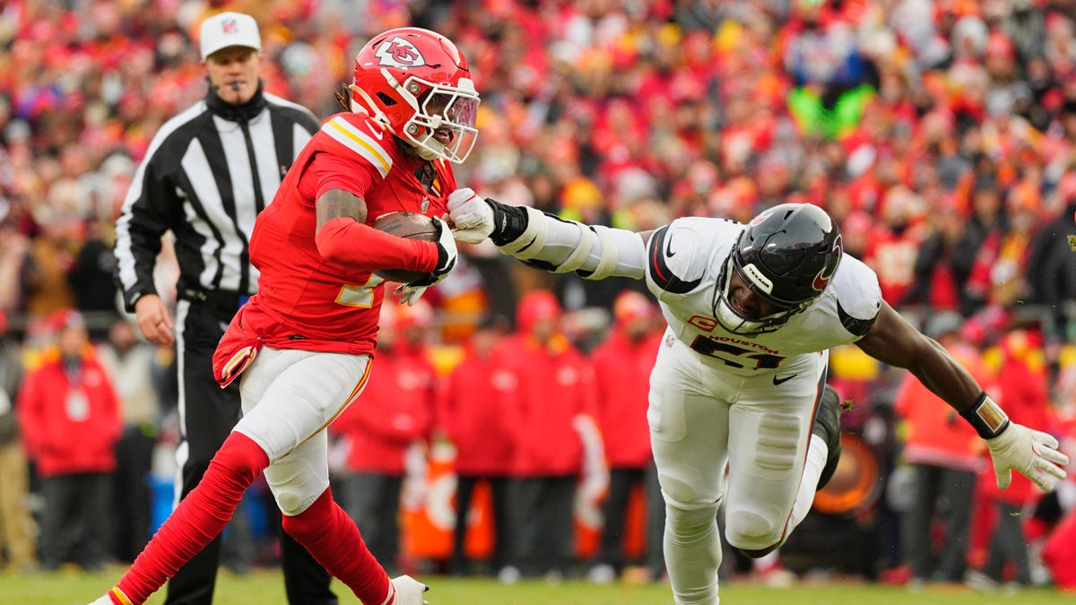 Texans DE Will Anderson Jr. shares thoughs on playoff 'Mahomes flop'