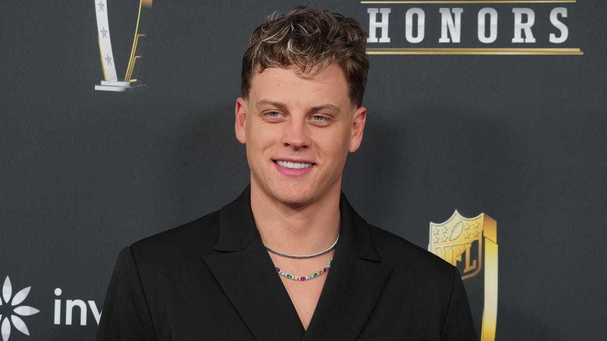 NFL starting QBs ranked in 2025 by aura