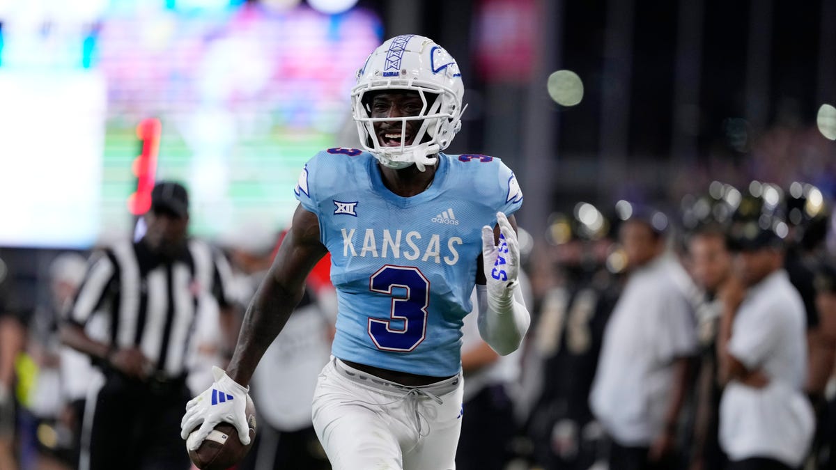 Panthers announce CB change in roster move on Friday