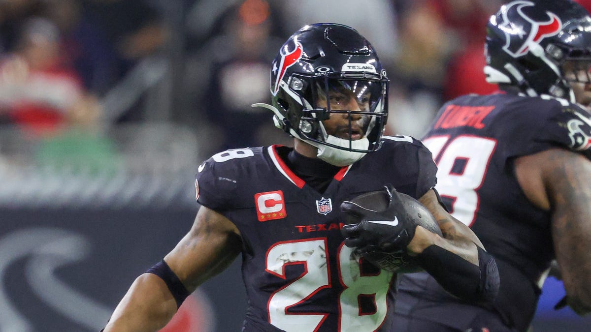 Texans RB to miss time with foot issue