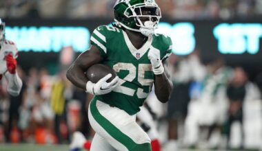 Green Bay Packers sign third-year running back, rookie cornerback