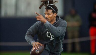 Panthers rookie OLB Princely Umanmielen stands up for Cam Newton