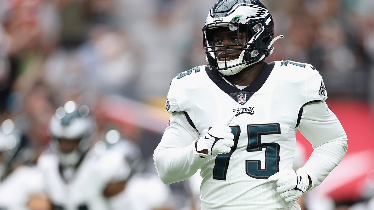 49ers DL Tarron Jackson leaves training camp practice on stretcher