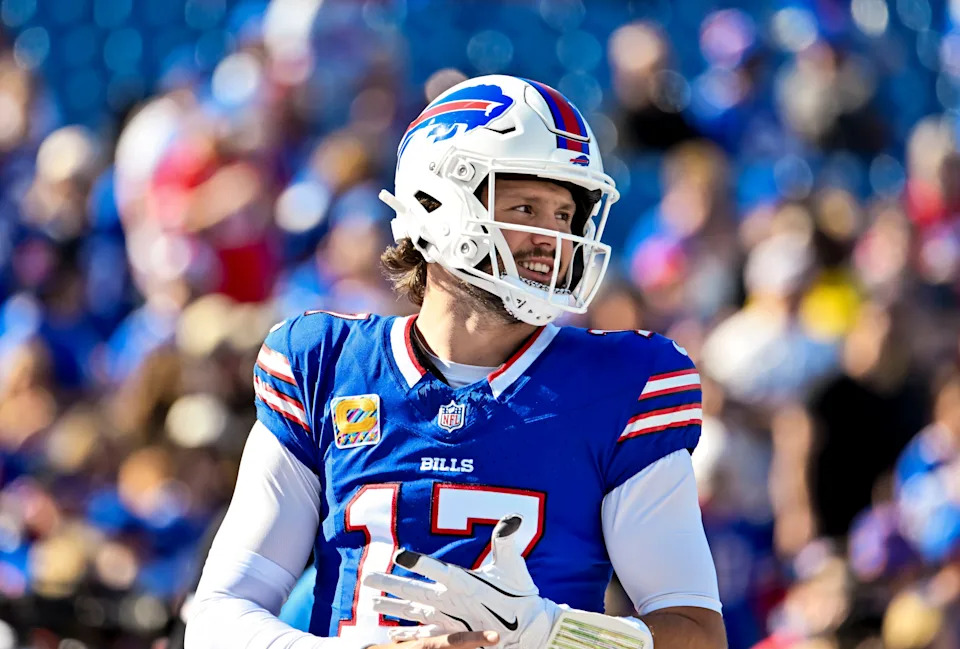 Buffalo Bills quarterback Josh Allen (17) warms up before a game against the Tennessee Titans at Highmark Stadium.