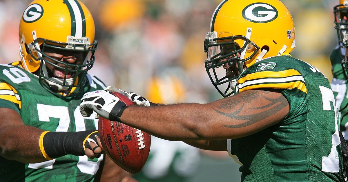 Packers All-Quarter Century Team: Who is the second-best interior defensive lineman?