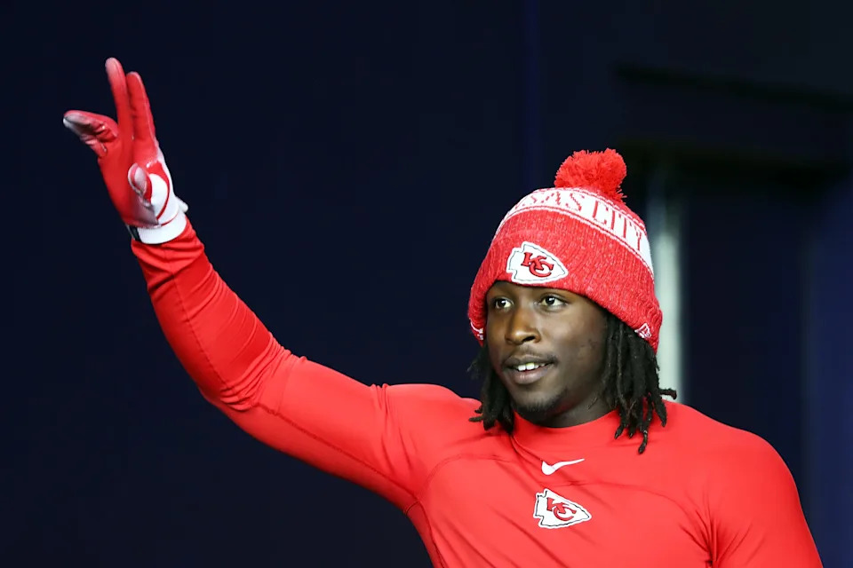 FOXBOROUGH, MA - OCTOBER 14: Kareem Hunt #27 of the Kansas City Chiefs gestures before a game against the New England Patriots at Gillette Stadium on October 14, 2018 in Foxborough, Massachusetts. (Photo by Adam Glanzman/Getty Images)