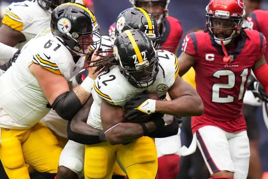 Pittsburgh Steelers running back Najee Harris (22) runs against the Houston Texans during the second half of an NFL football game Sunday, Oct. 1, 2023, in Houston. (AP Photo/Eric Christian Smith)