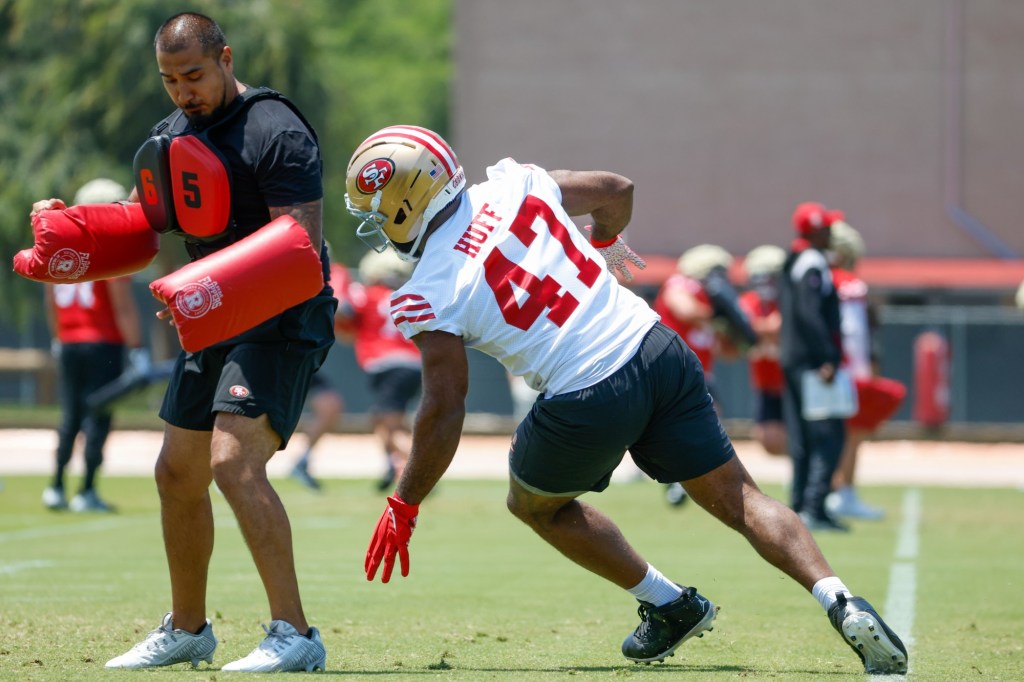 How Bryce Huff, 49ers' free agent signees are looking at training camp