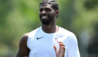 Browns, Shedeur Sanders receive a troubling update on Deshaun Watson