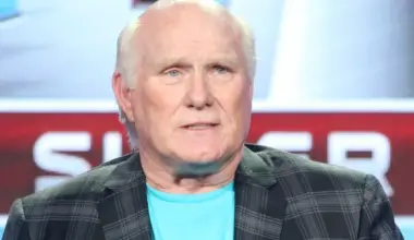 Steelers legend Terry Bradshaw takes a massive shot at his former Super Bowl winning head coach Chuck Noll