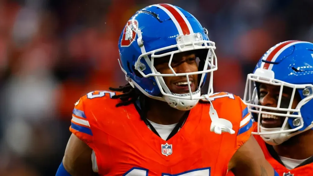 Nik Bonitto #15 of the Denver Broncos celebrates after recording a sack in the third quarter against the Kansas City Chiefs at Empower Field At Mile High on January 05, 2025 in Denver, Colorado.