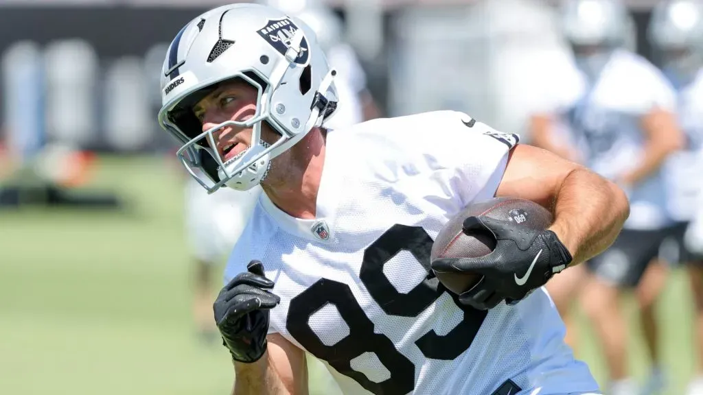 Brock Bowers made the All-Pro on his rookie season