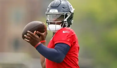 Titans head coach Brian Callahan warns the NFL about potential breakout season for Cam Ward's key weapon