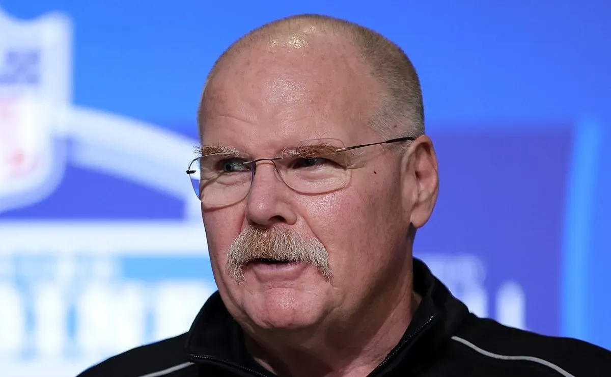 NFL News: Andy Reid sends a surprising message about Travis Kelce's shape at Chiefs training camp