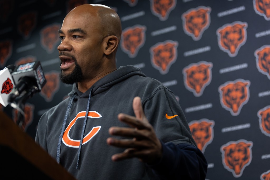 Chicago Bears assistant head coach buys Long Grove home