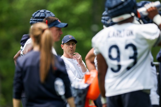 Chicago Bears coach Ben Johnson oversees a drill during practice at Halas Hall on Tuesday, June 10, 2025. (Eileen T. Meslar/Chicago Tribune)