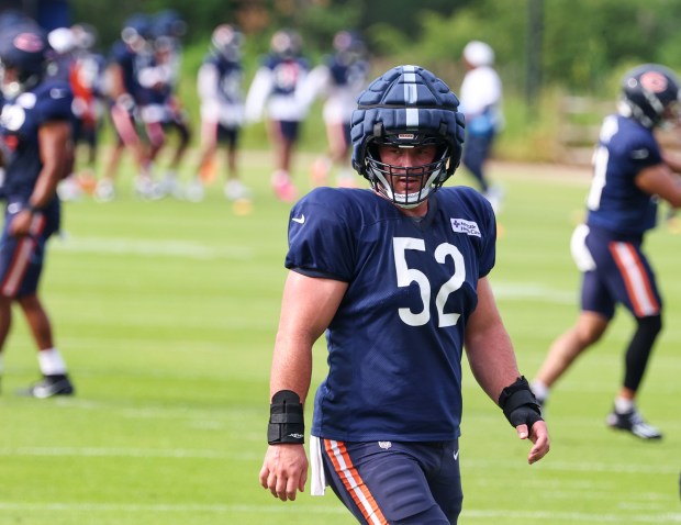 Chicago Bears center Drew Dalman (52) during training camp on July 28, 2025, in Lake Forest. (Stacey Wescott/Chicago Tribune)