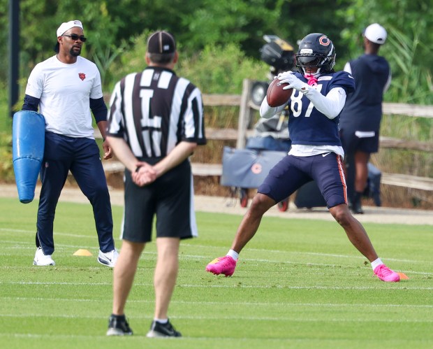 Chicago Bears wide receiver Luther Burden III catches the ball during training camp on July 28, 2025, in Lake Forest. (Stacey Wescott/Chicago Tribune)